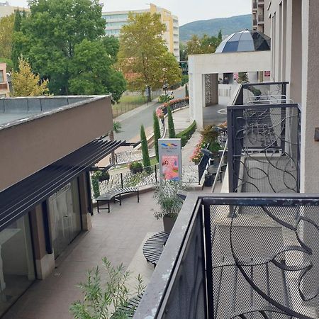 Royal Beach Private Apartments Slăntjev Brjag Exteriör bild