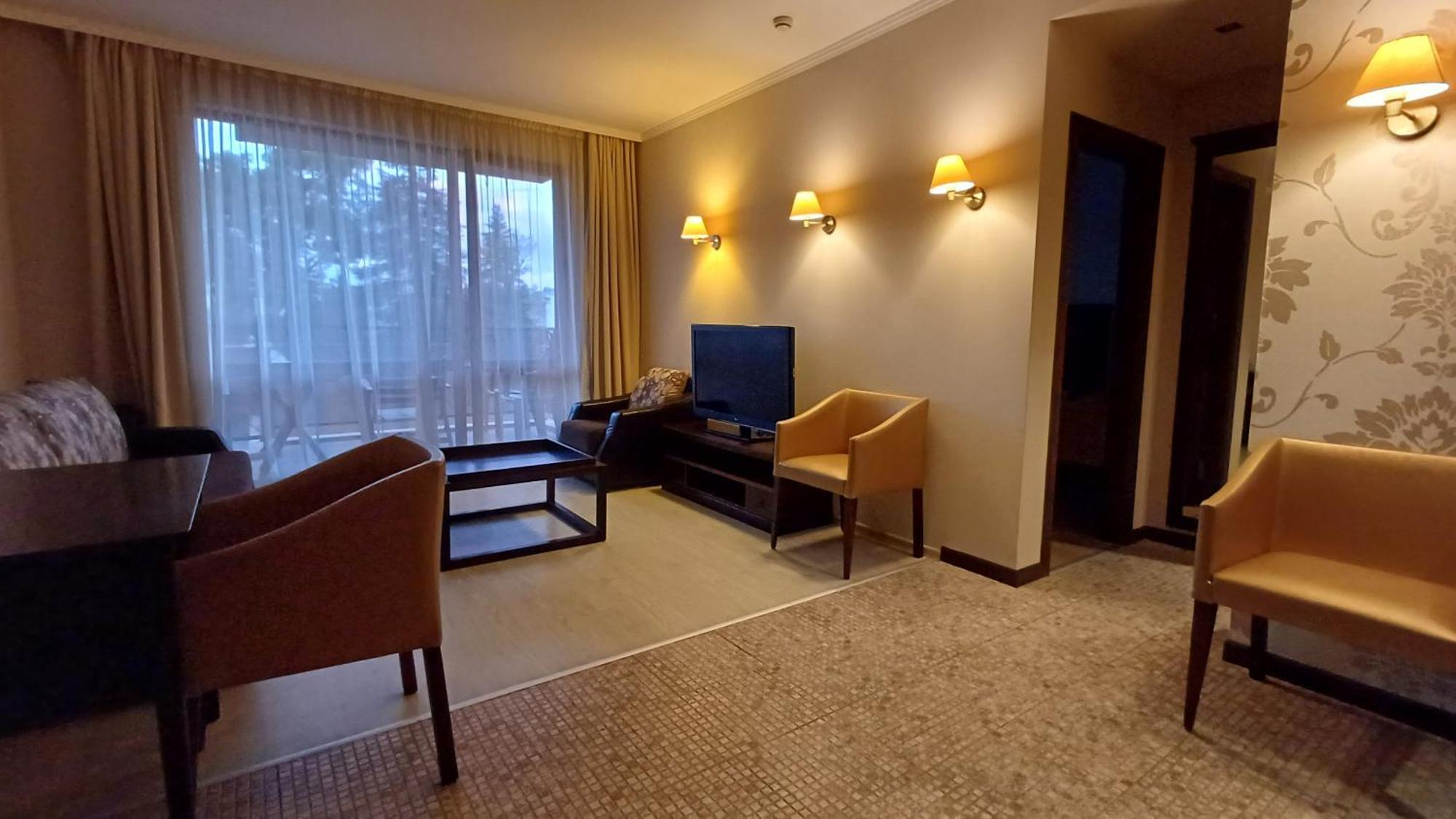 Royal Beach Private Apartments Slăntjev Brjag Exteriör bild